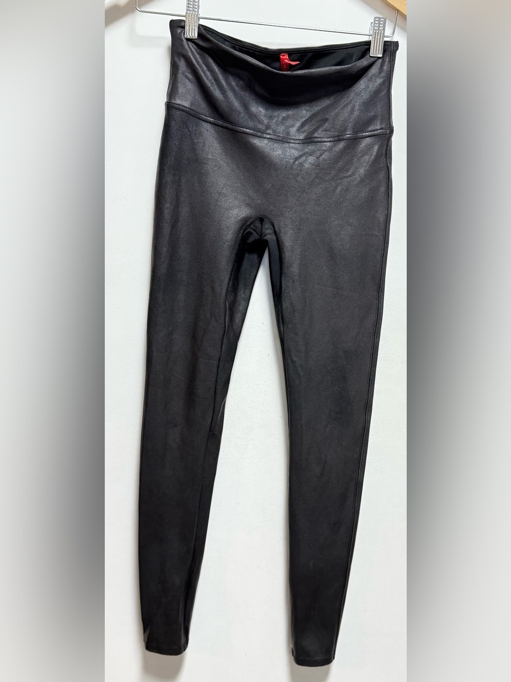 SPANX Black Performance Leggings with Red Brand Tag